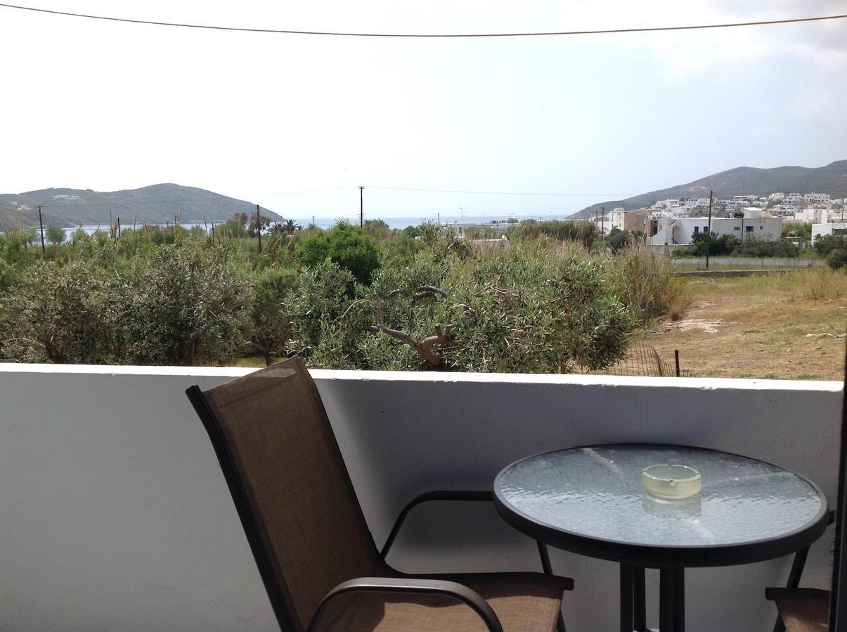 Eleftheria Rooms Livadi  Luaran gambar